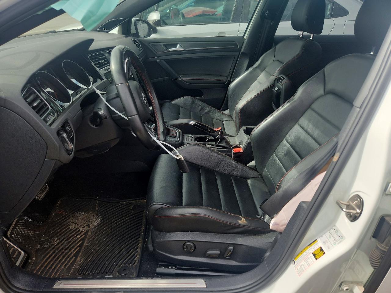 Volkswagen GTI S