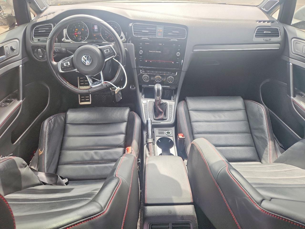 Volkswagen GTI S