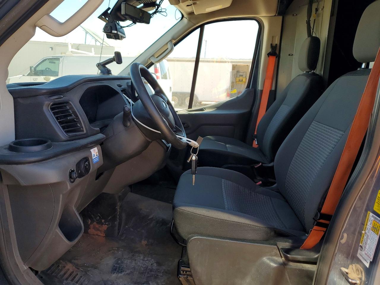 Ford Transit T-250