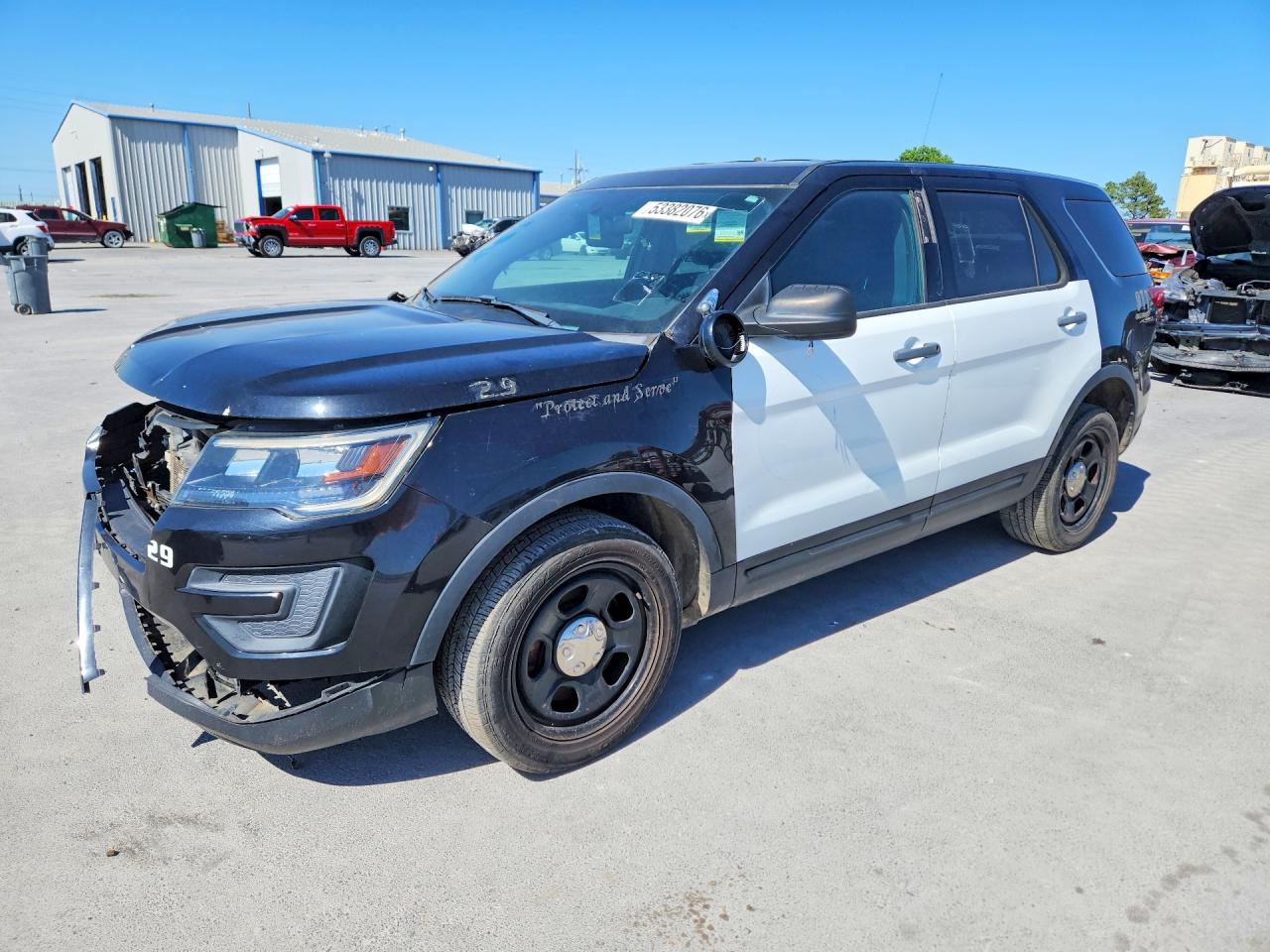 Salvage Ford Explorer Image