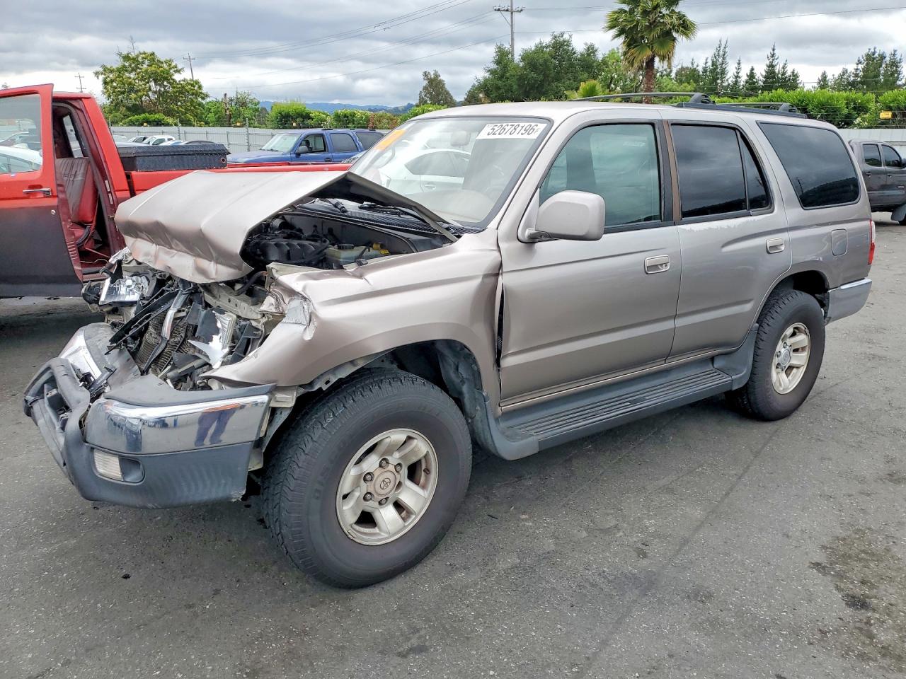 Salvage Toyota 4Runner Image