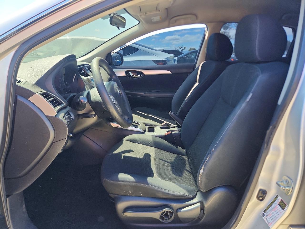 Nissan Sentra S