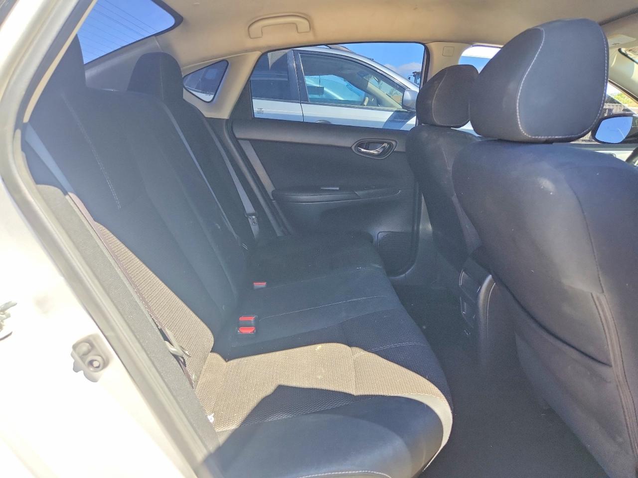 Nissan Sentra S