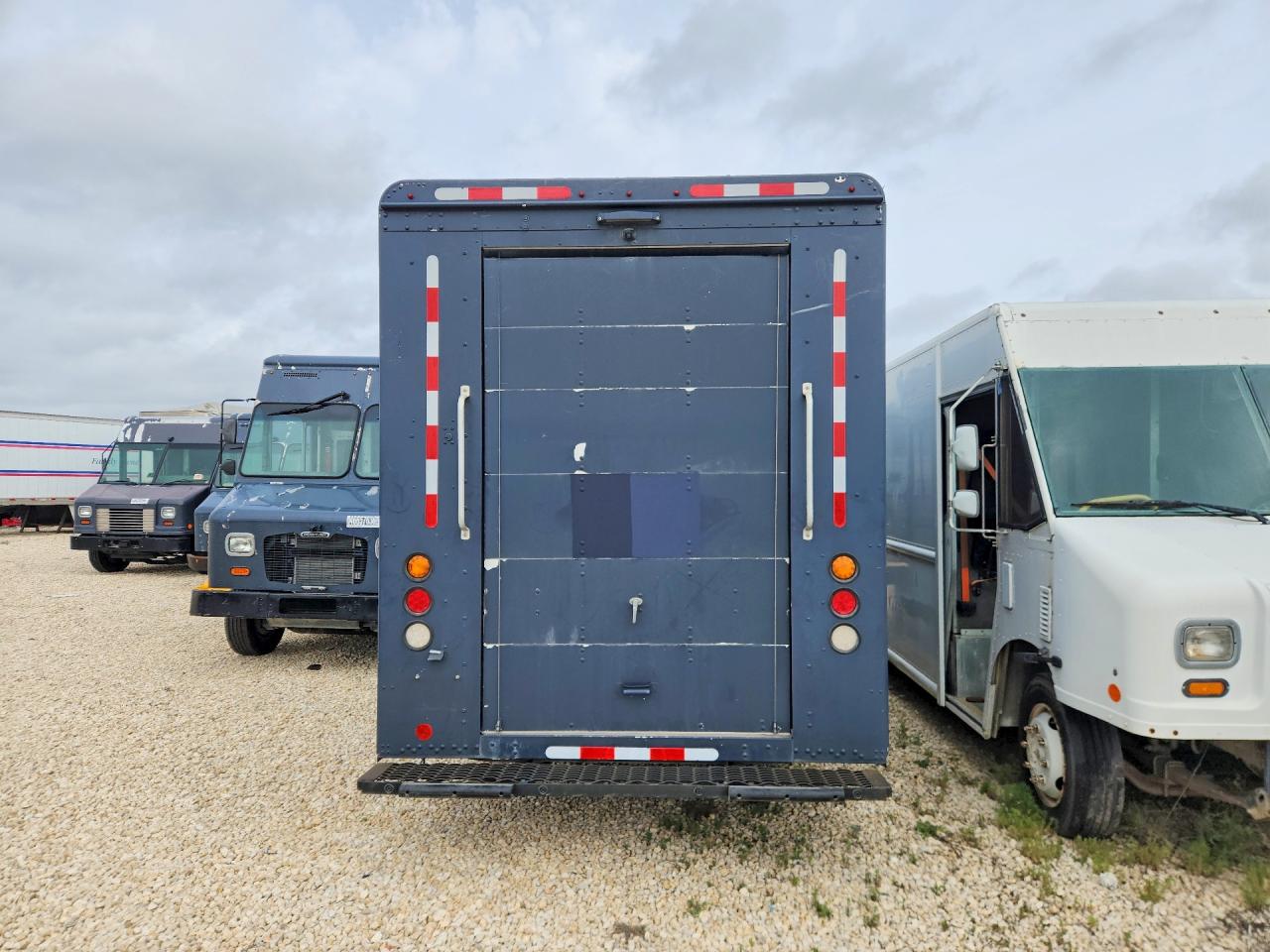 Freightliner Chassis M Line Walk-in Van