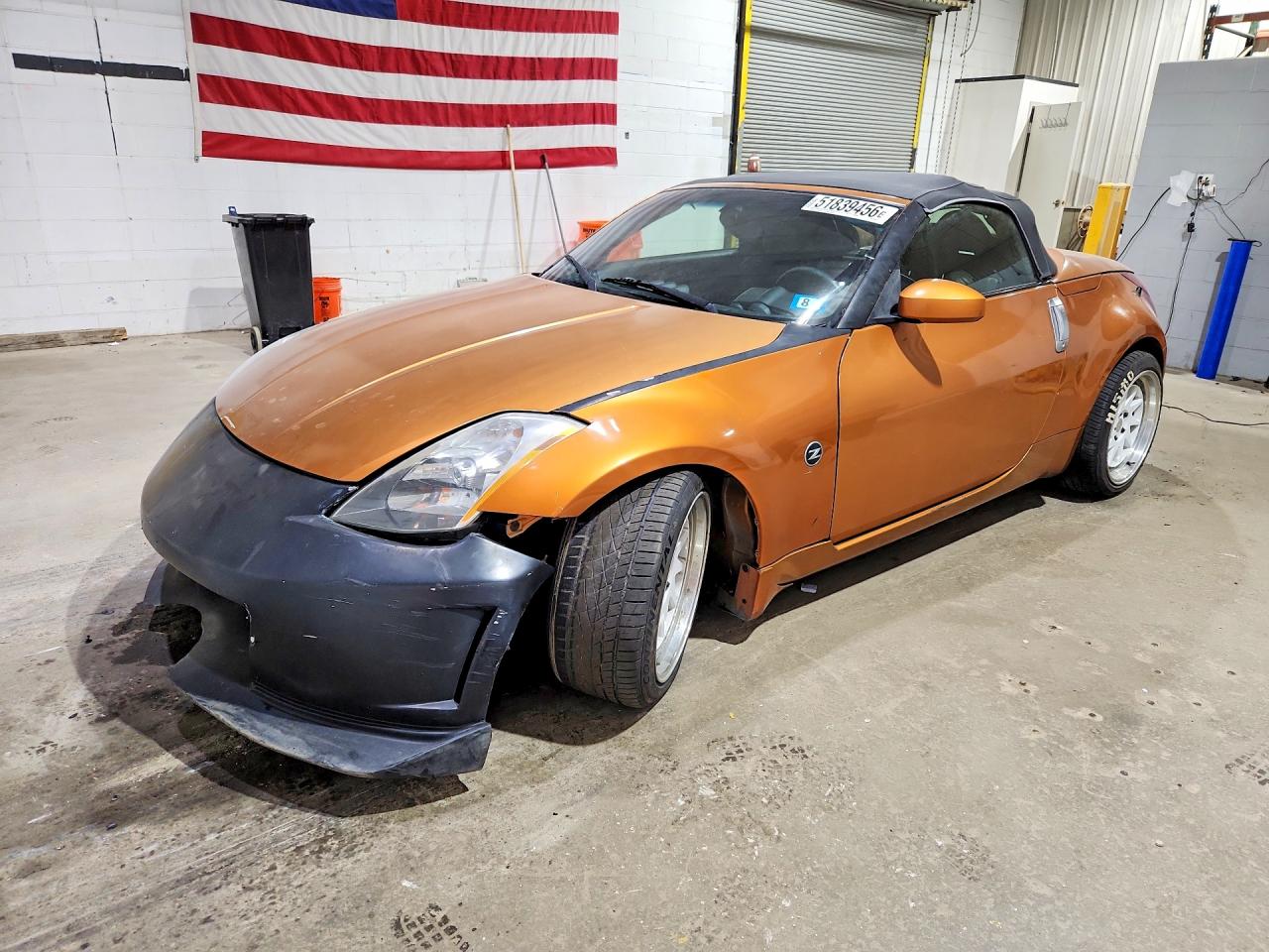 Salvage Nissan 350Z Image