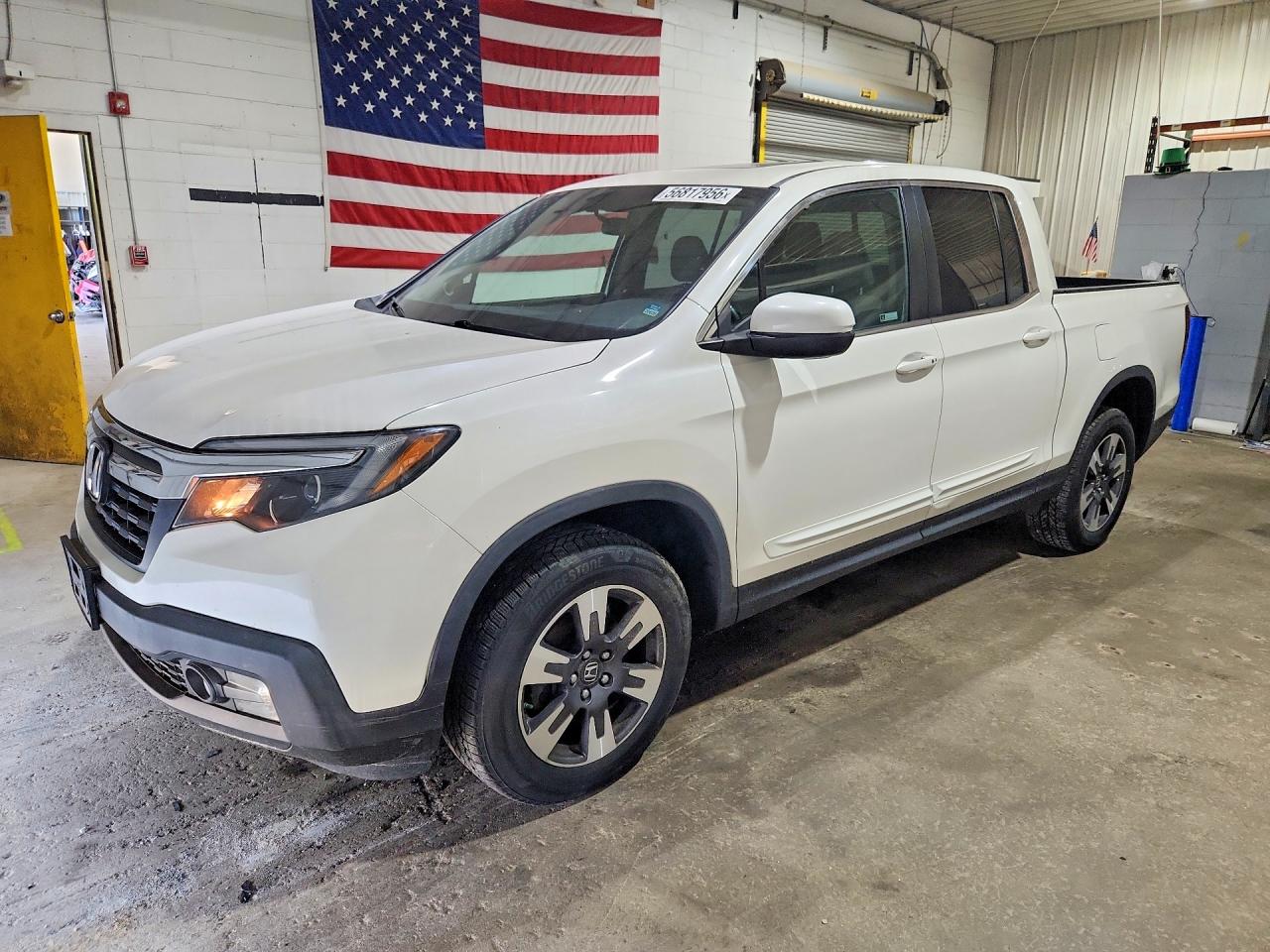 Salvage Honda Ridgeline Image