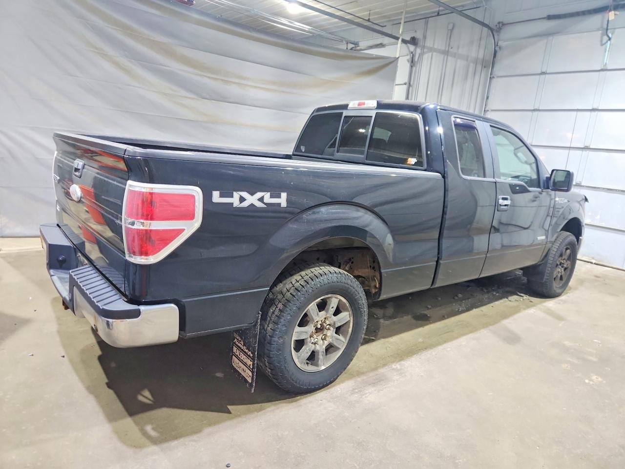 Ford F-150 Super Cab