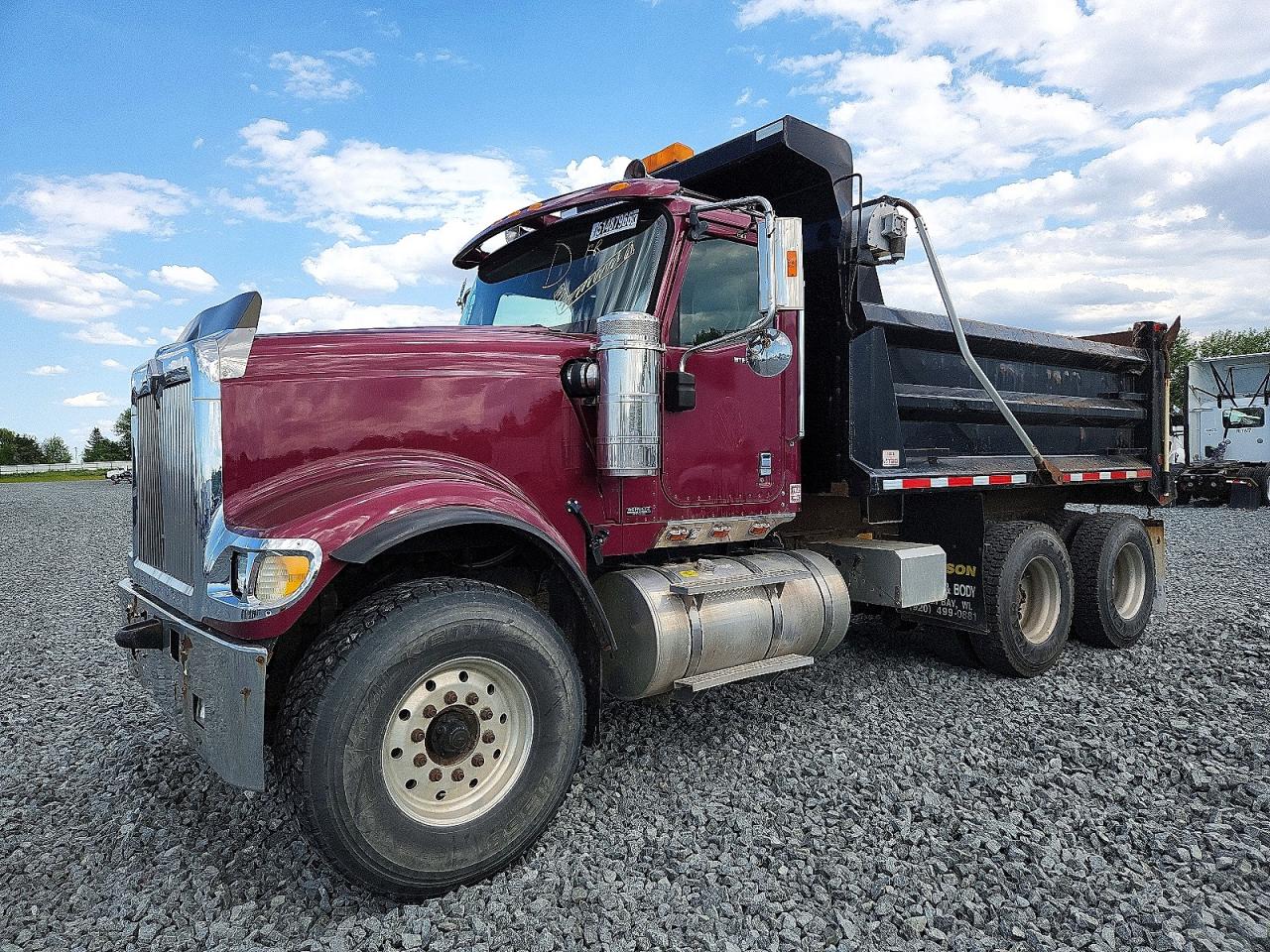 International 5900i