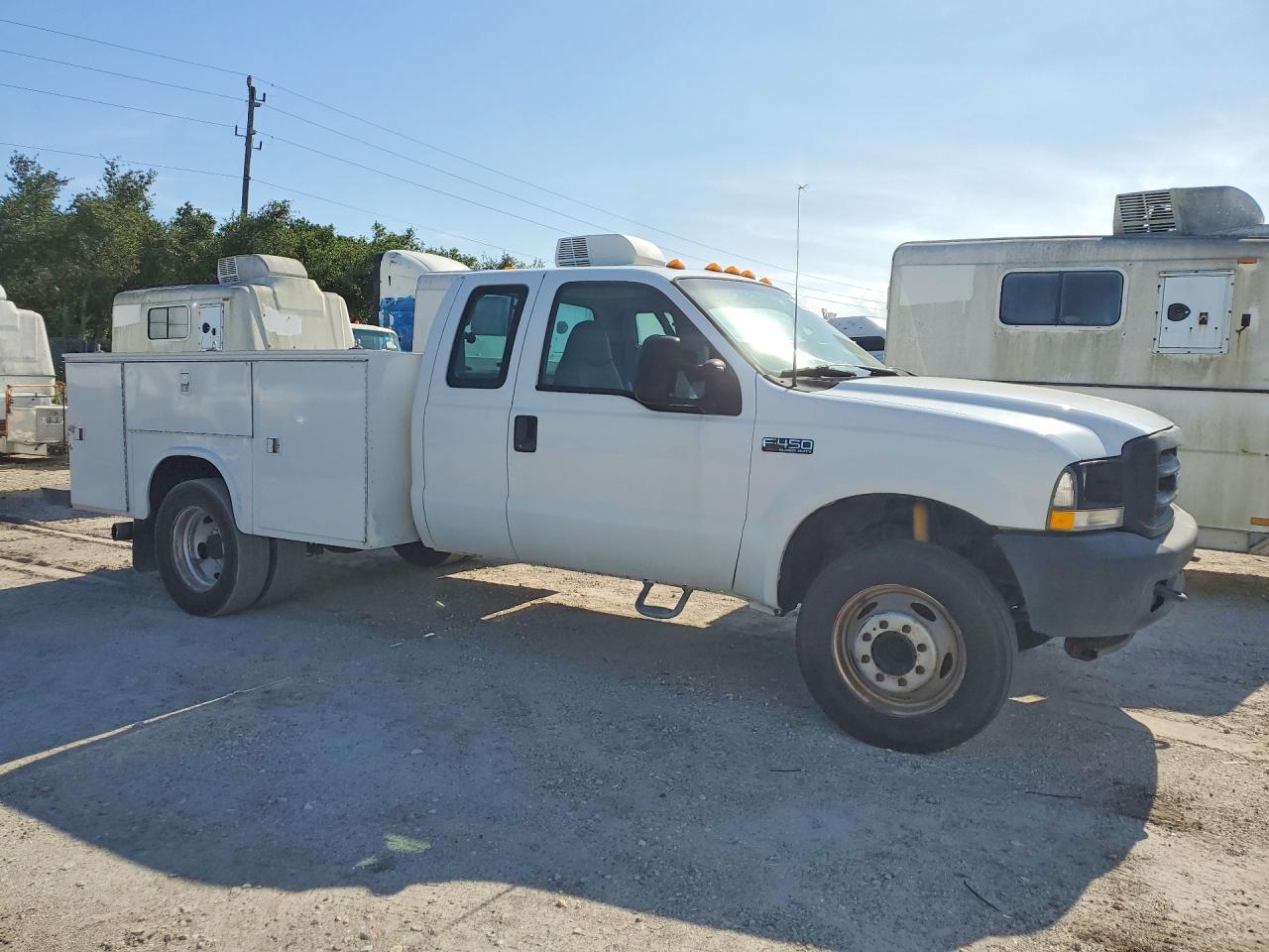 Ford F-450 Super Duty