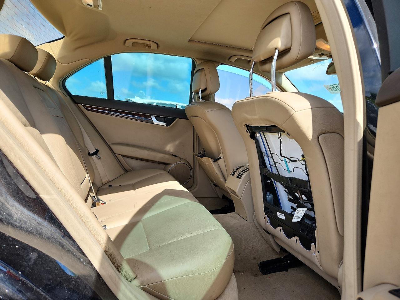Mercedes-Benz C-Class 250