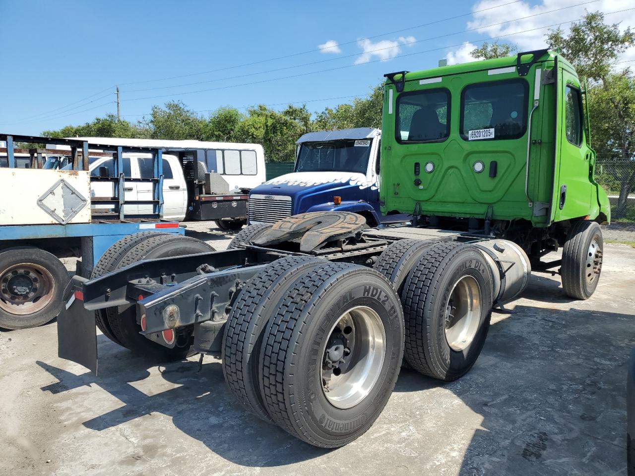 Freightliner Cascadia 1