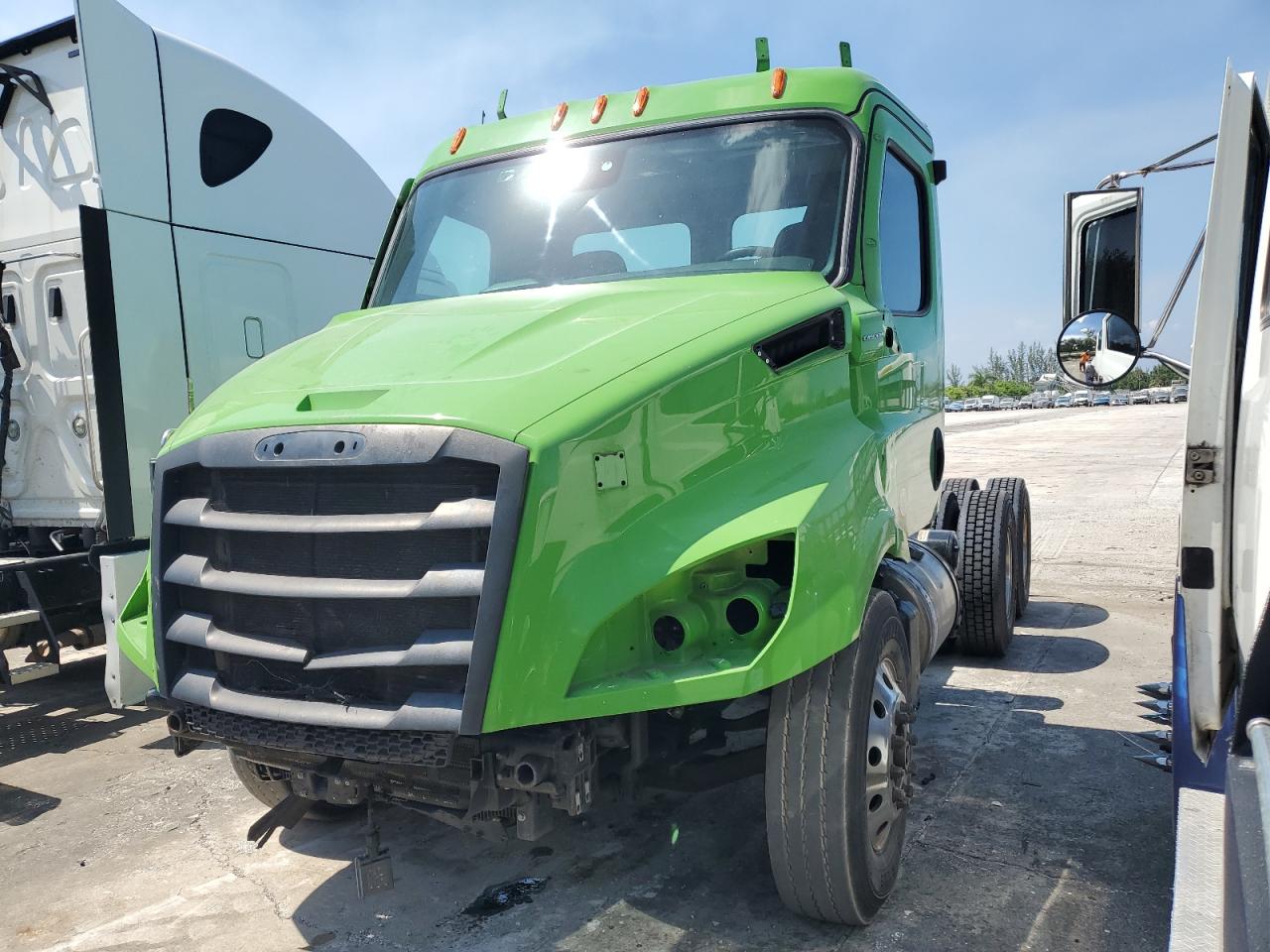 Freightliner Cascadia 1