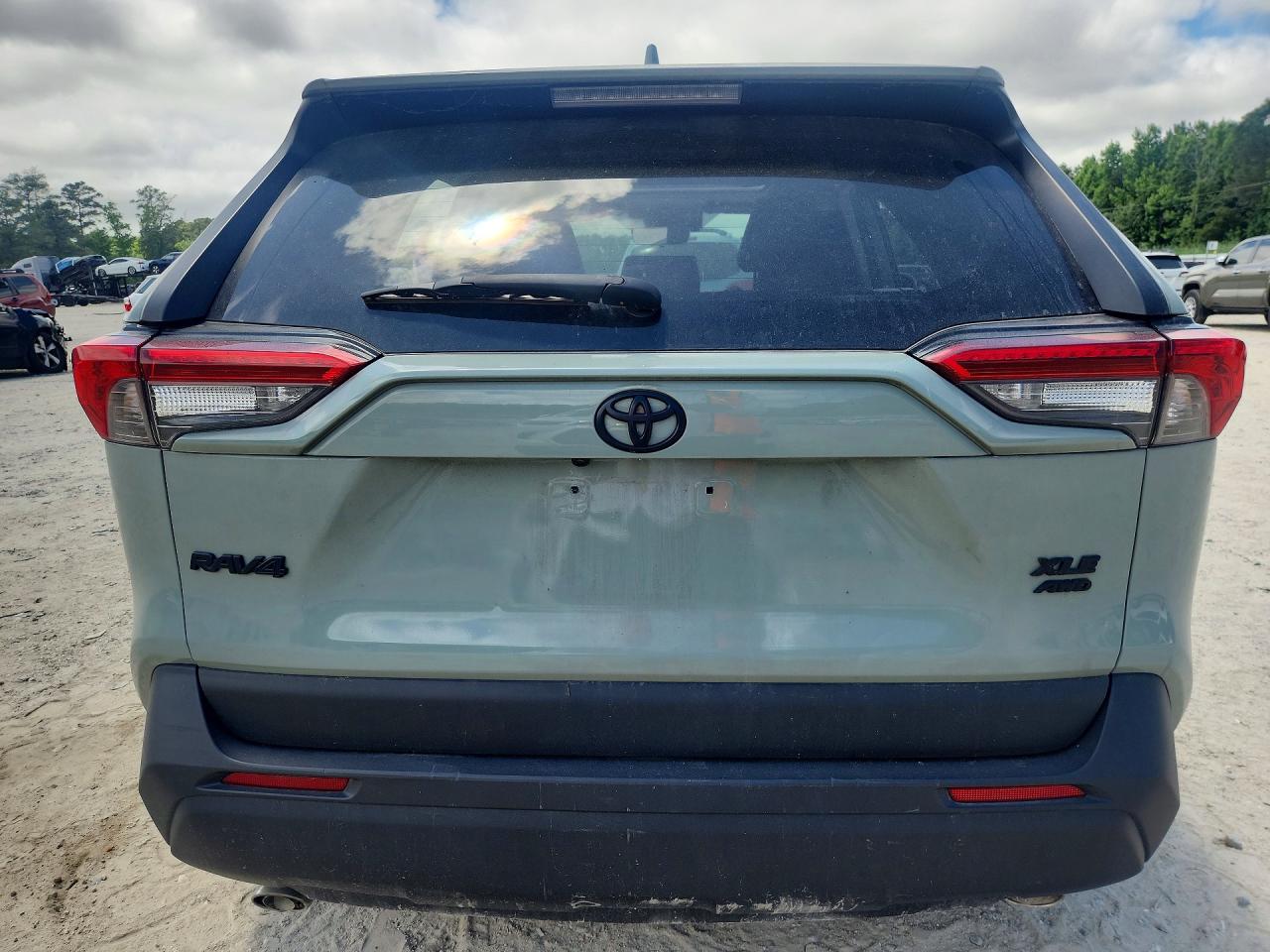 Toyota RAV4 Xle