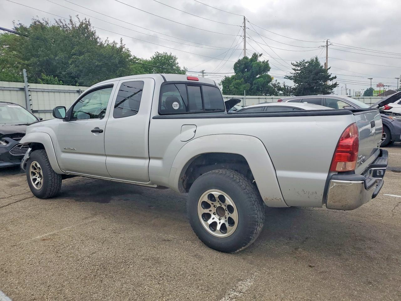 Toyota Tacoma Prerunner Access Cab