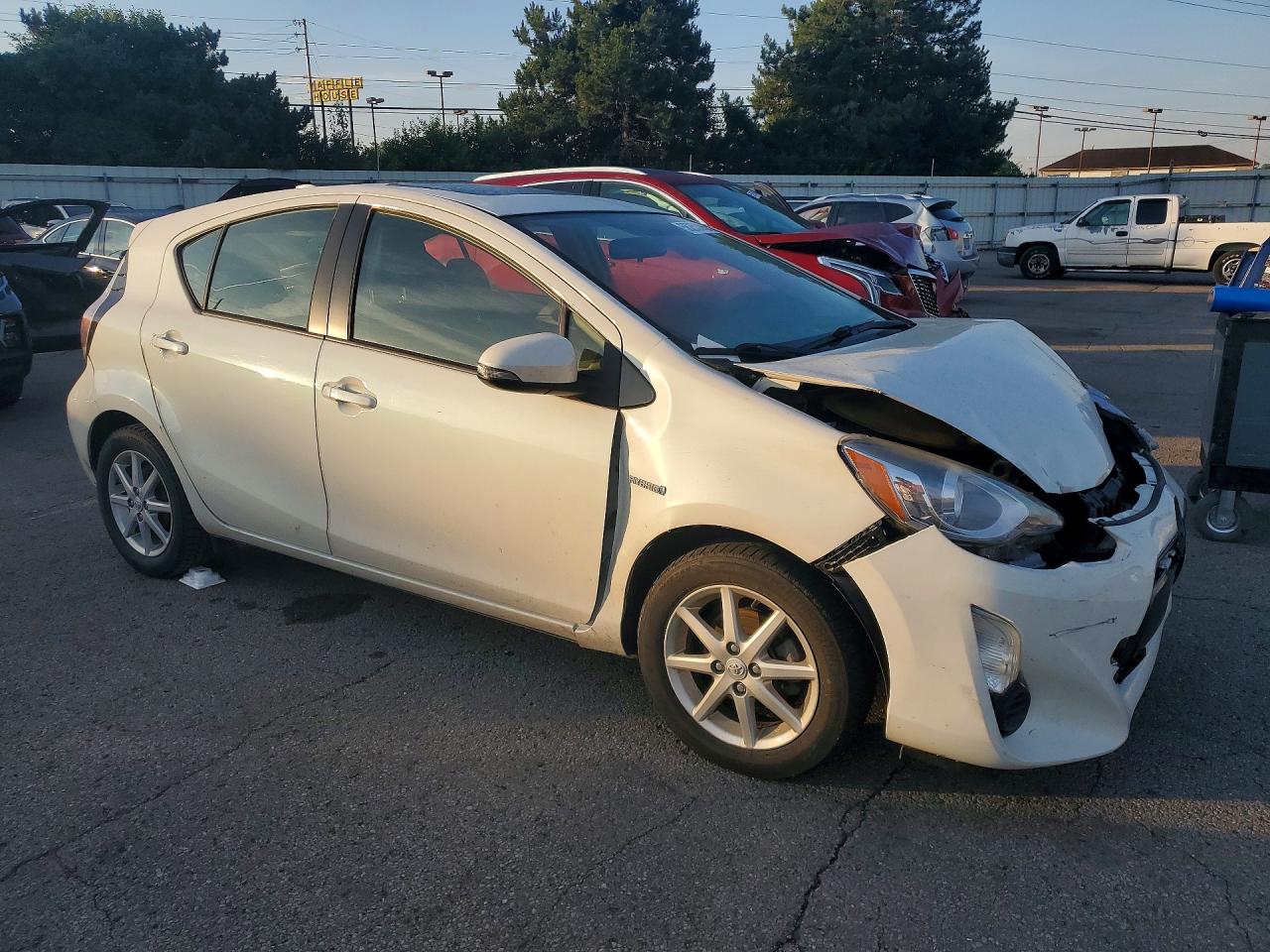 Toyota Prius Three