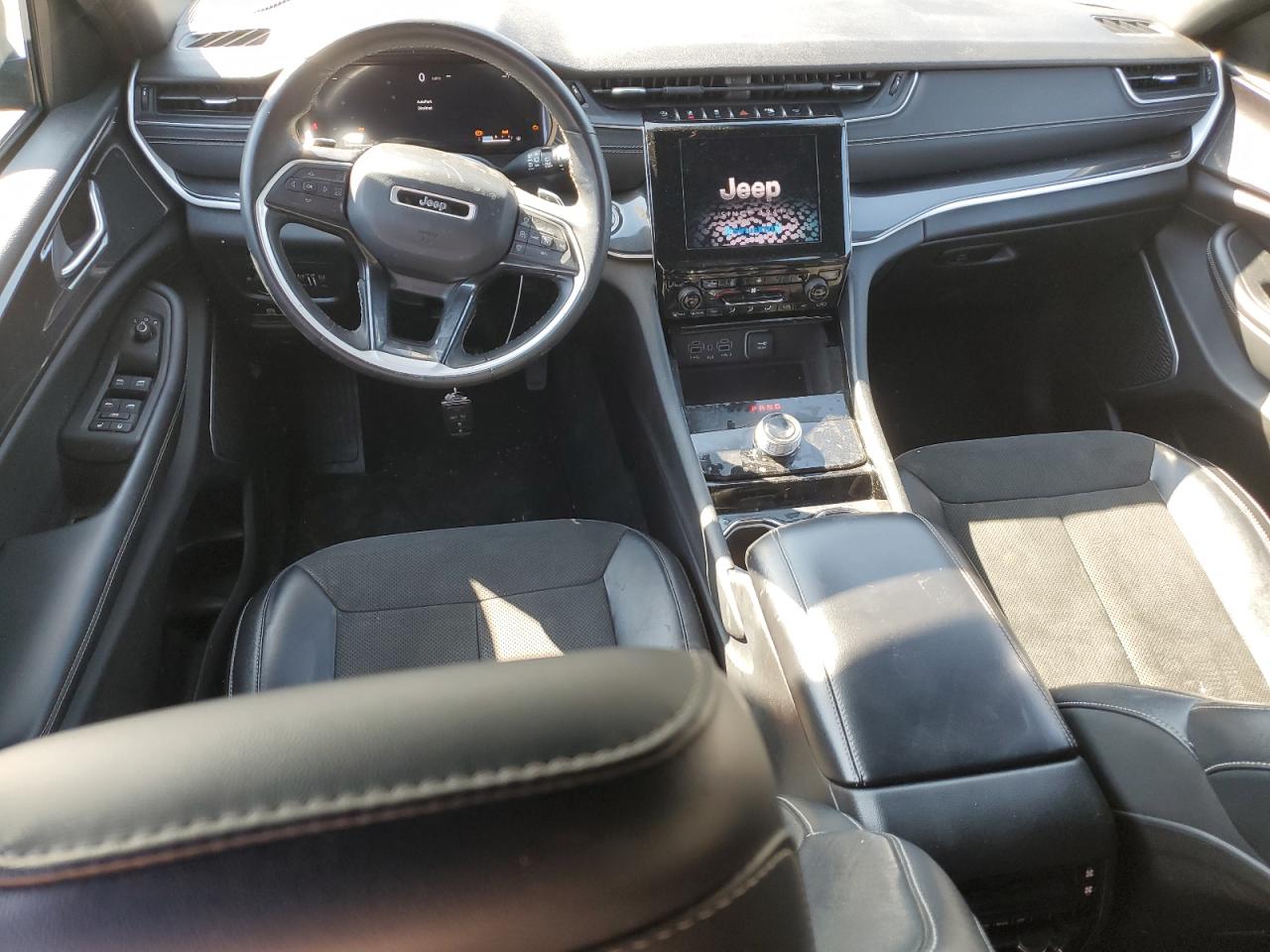 Jeep Grand Cherokee L Laredo