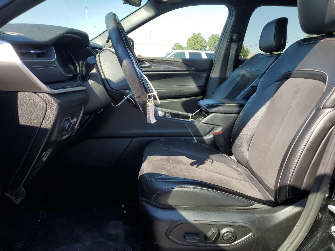 Jeep Grand Cherokee L Laredo