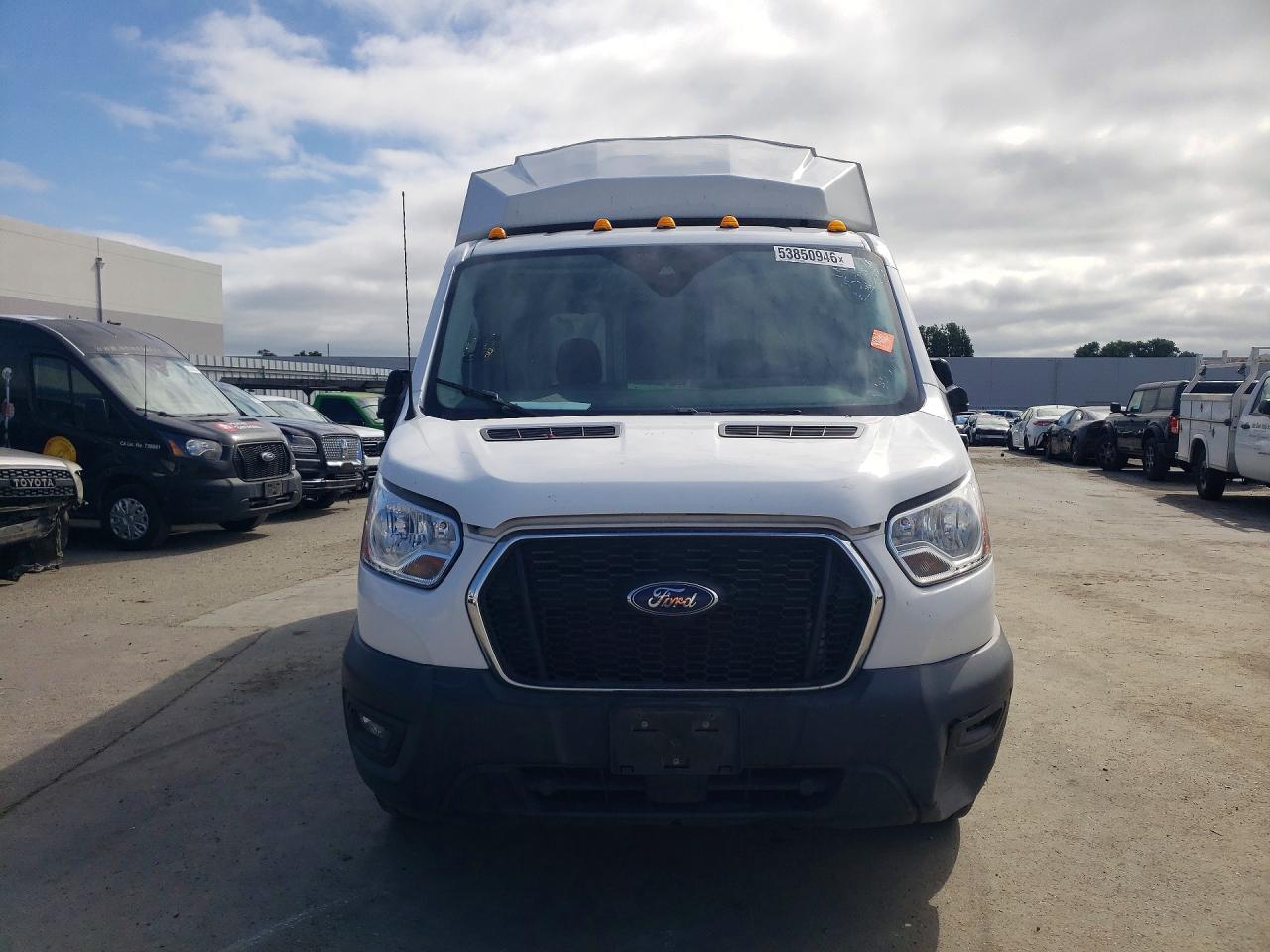 Ford Transit T-250