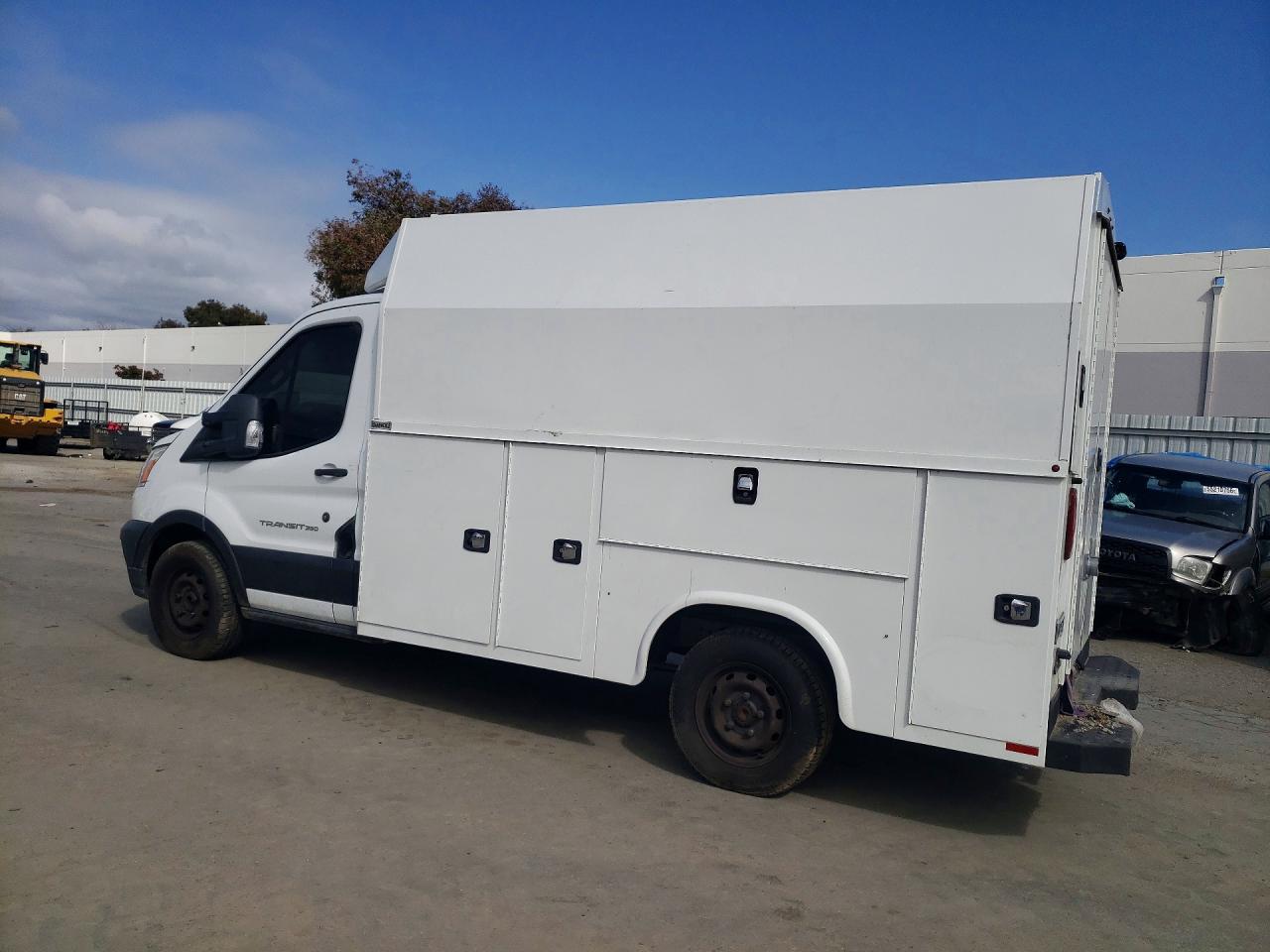 Ford Transit T-250