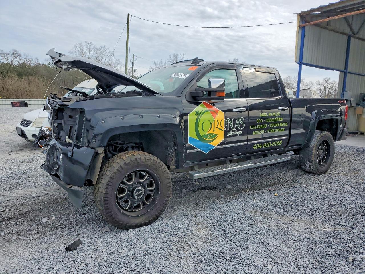 Salvage Chevrolet Silverado Image