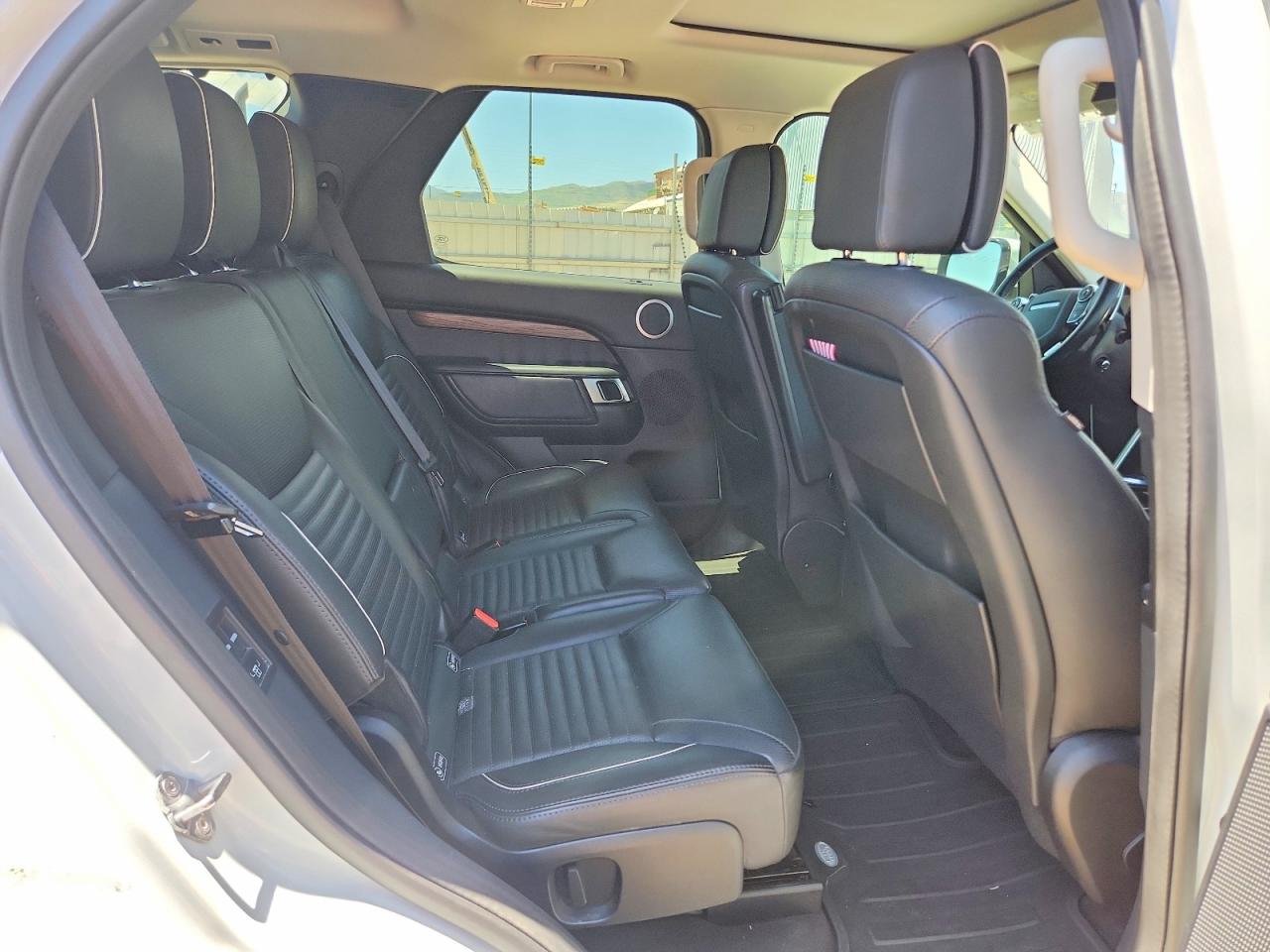 Land Rover Discovery Hse Luxury