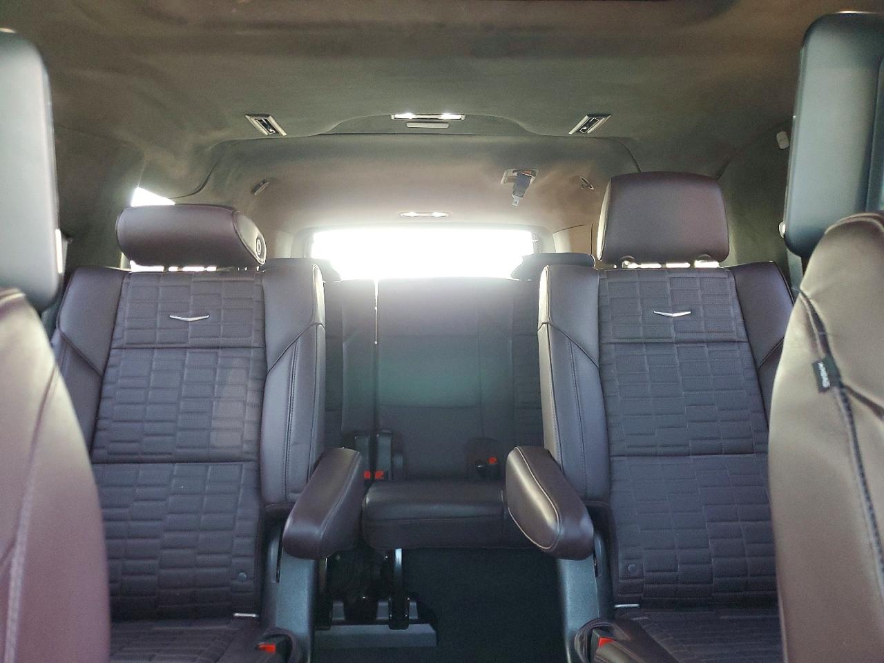 Cadillac Escalade Esv Premium Luxury Platinum