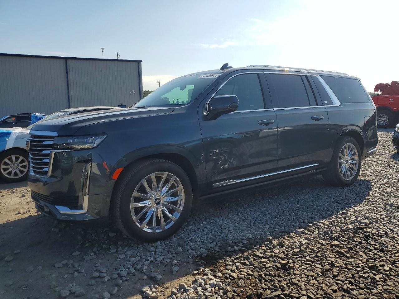 Salvage Cadillac Escalade Image