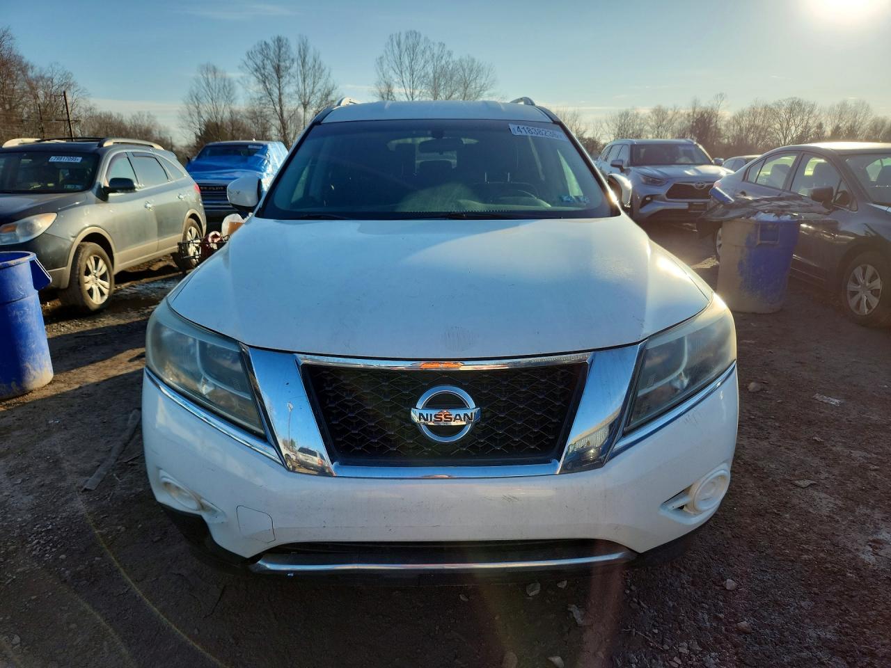 Nissan Pathfinder S