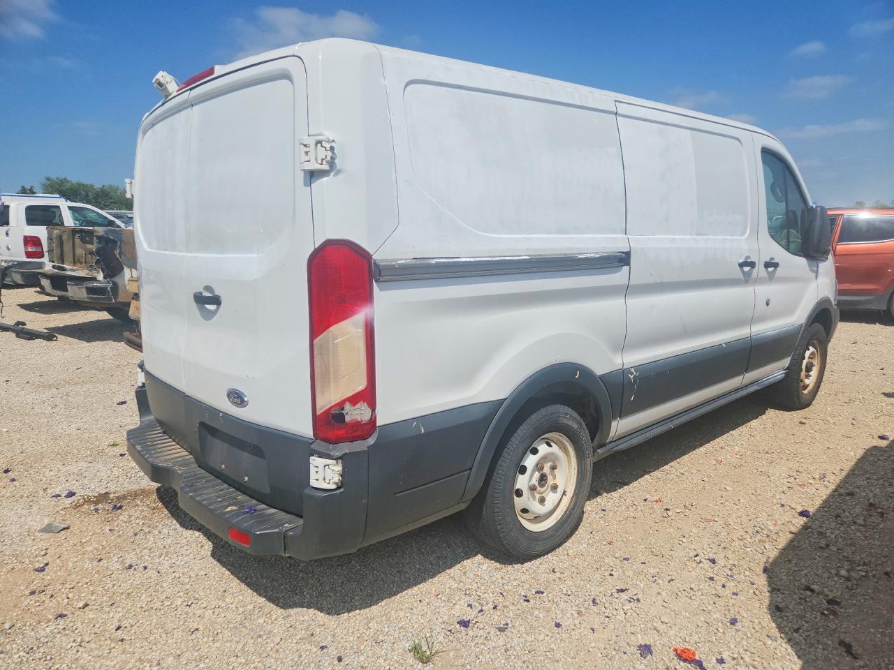 Ford Transit T-150