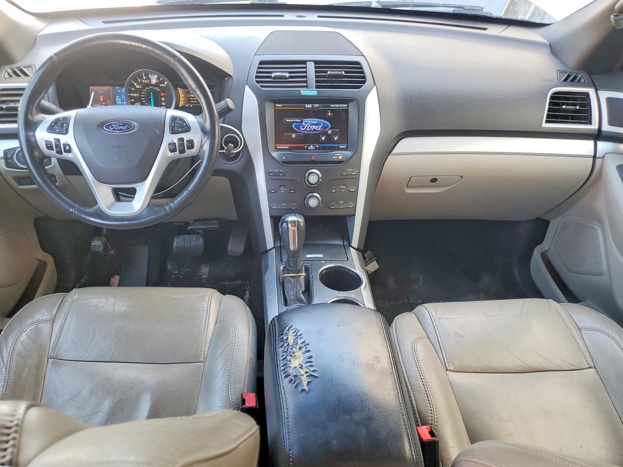 Ford Explorer Xlt