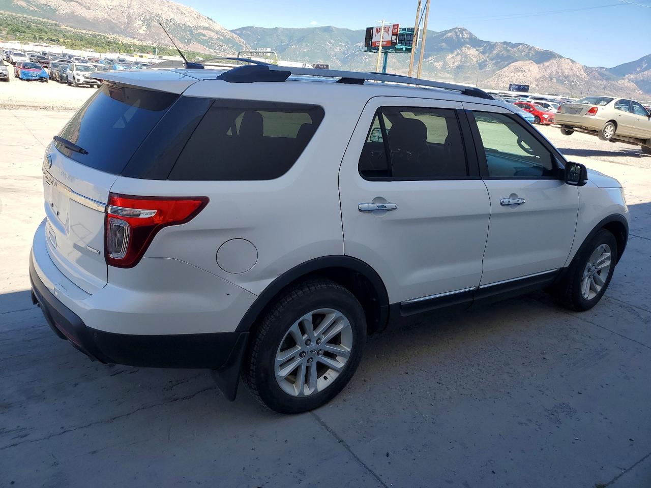 Ford Explorer Xlt