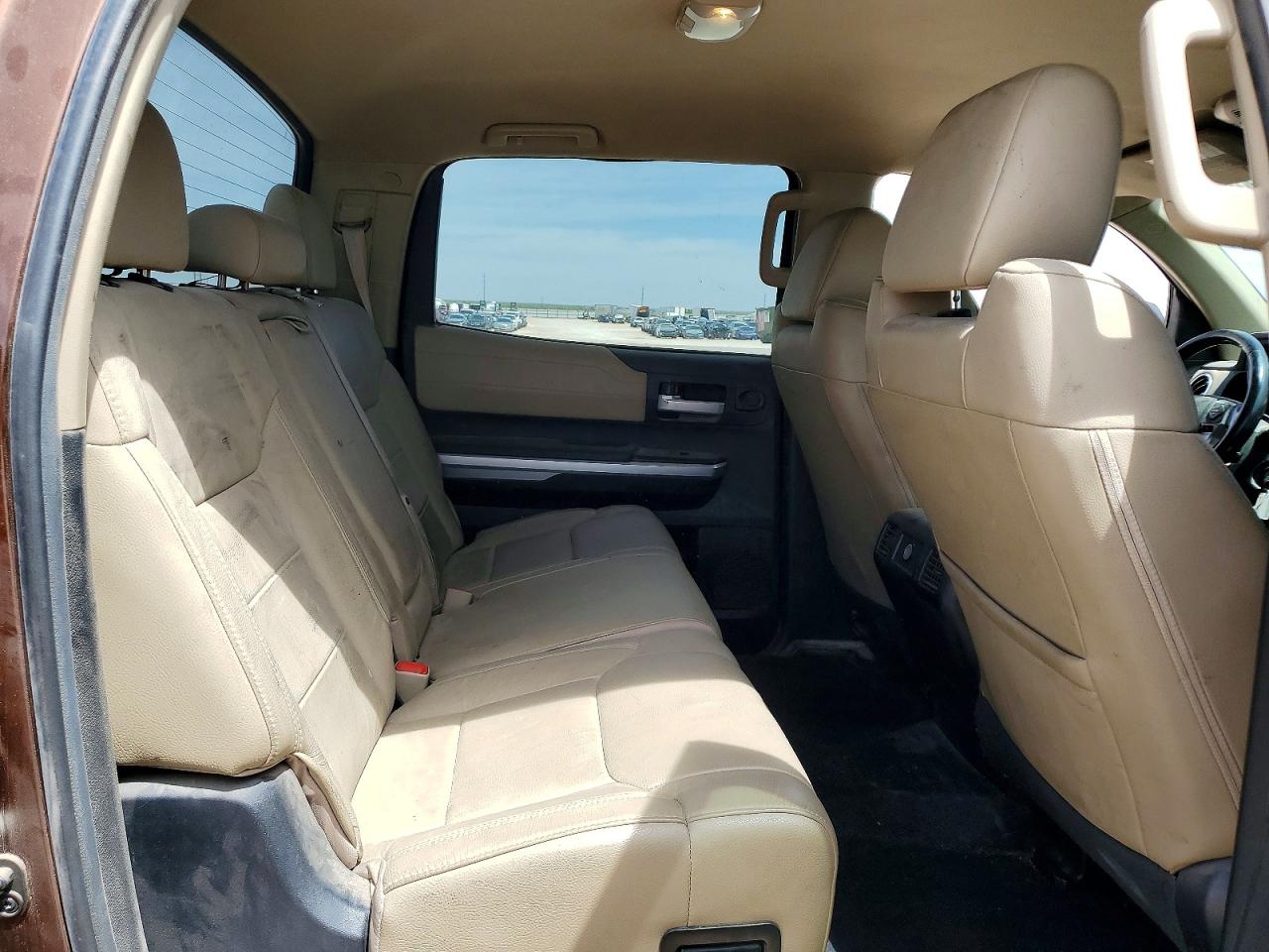 Toyota Tundra Crewmax Limited