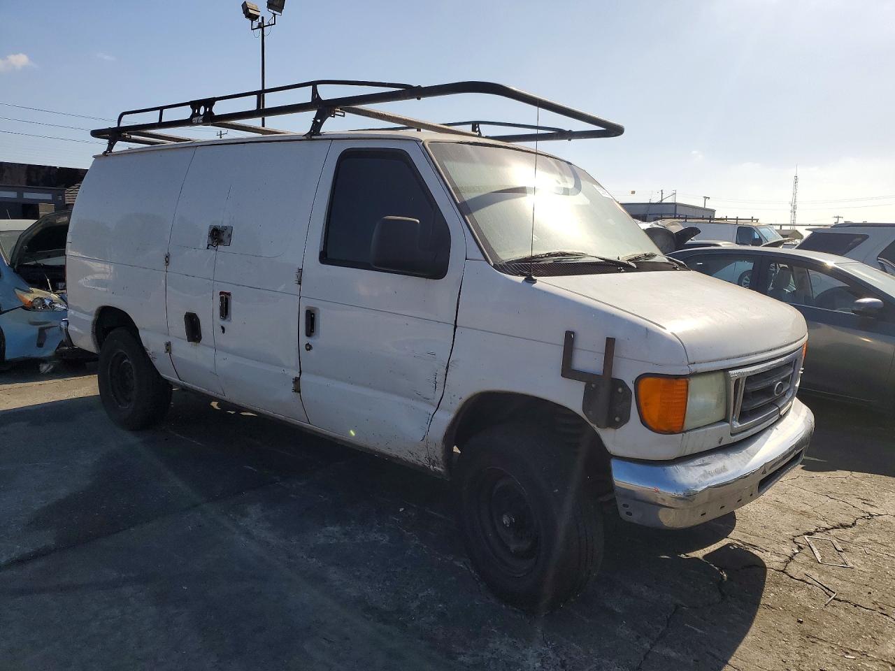 Ford Econoline E350 Super Duty Van