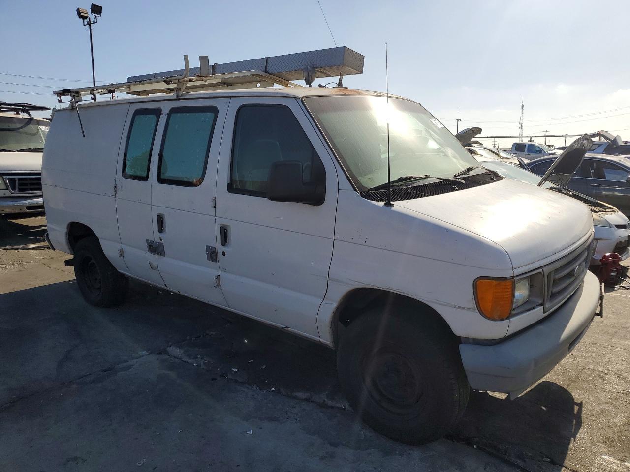 Ford Econoline E250 Van