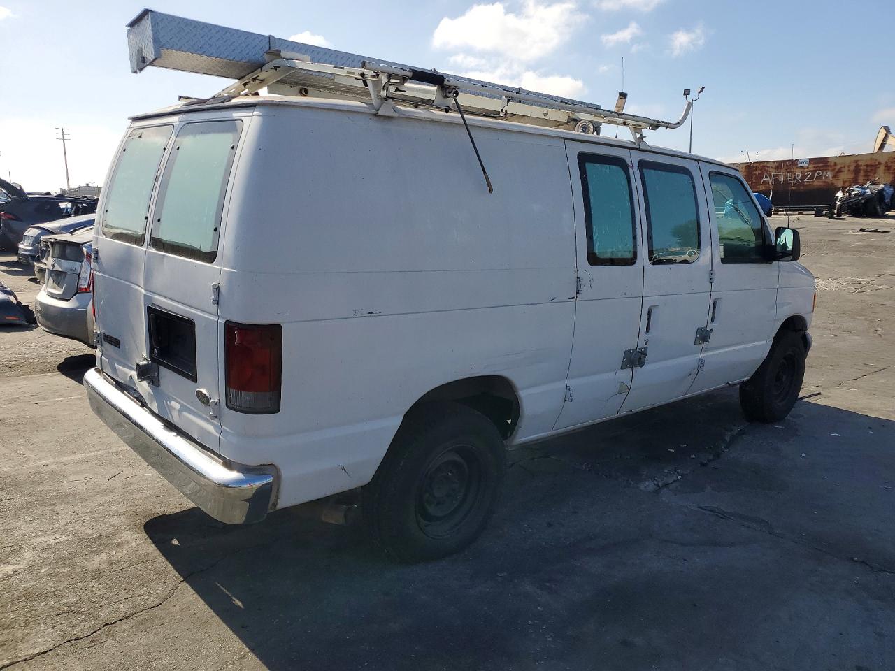 Ford Econoline E250 Van