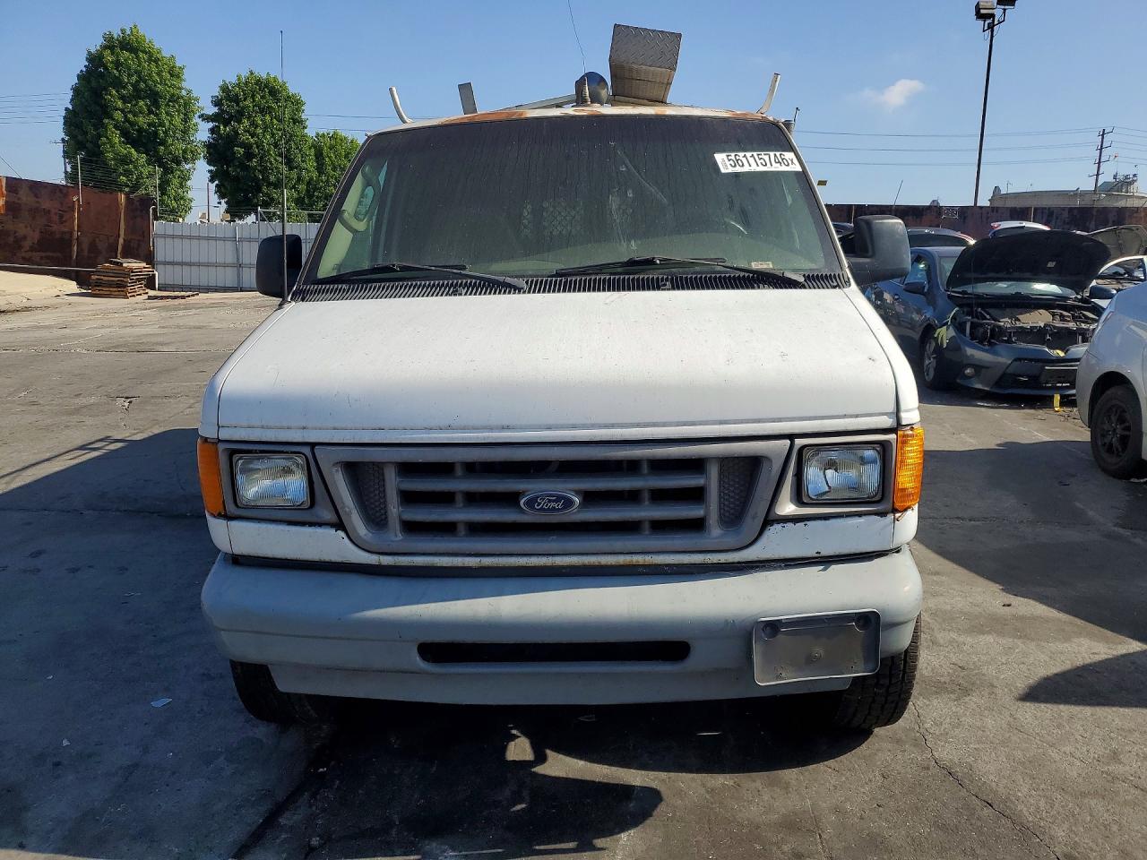 Ford Econoline E250 Van