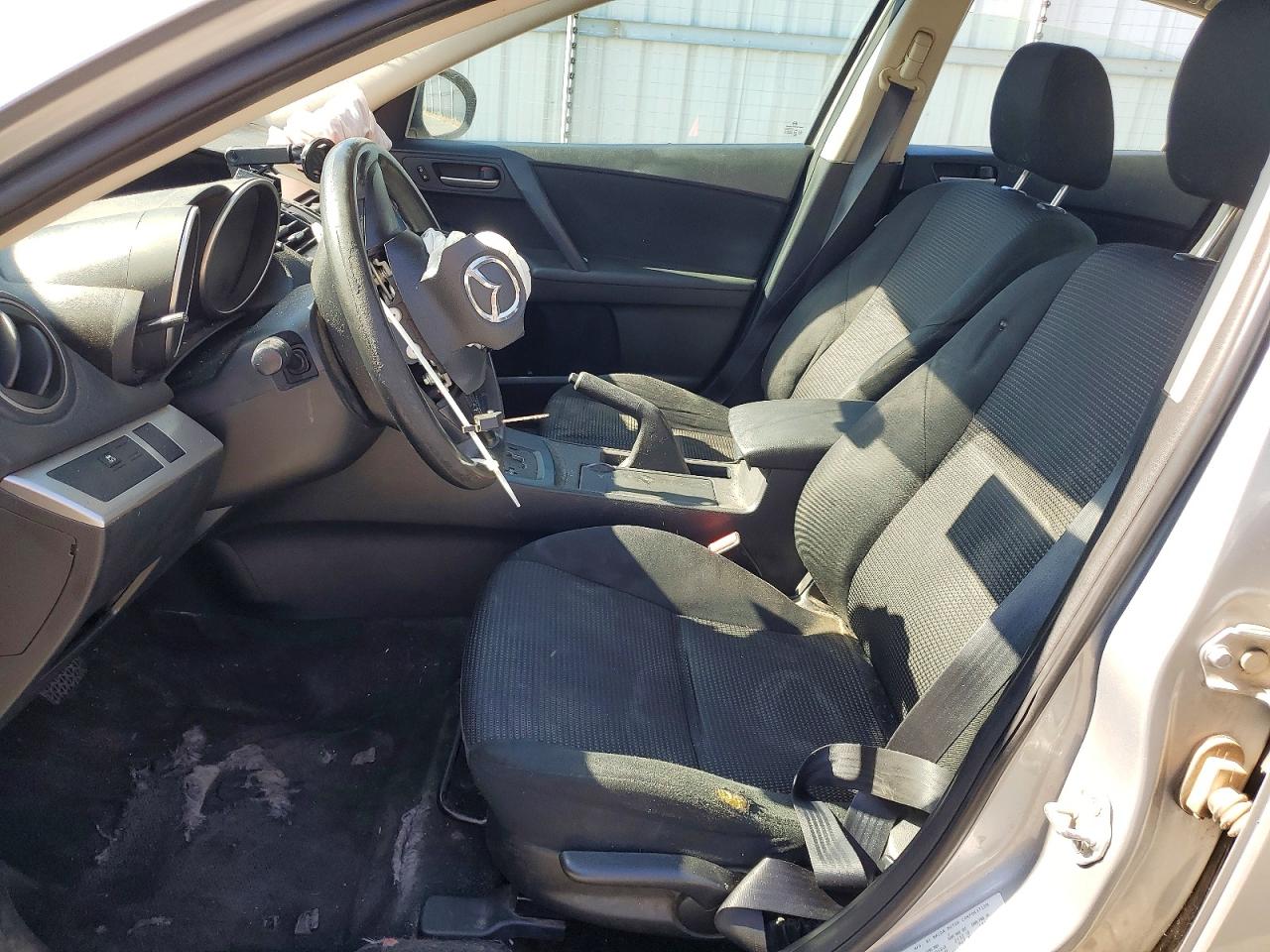 Mazda 3 I