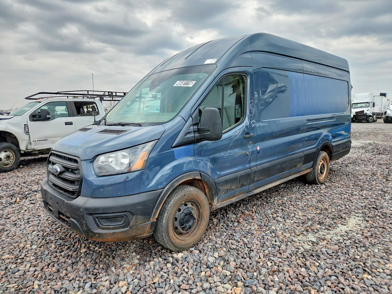 Salvage Ford Transit Image