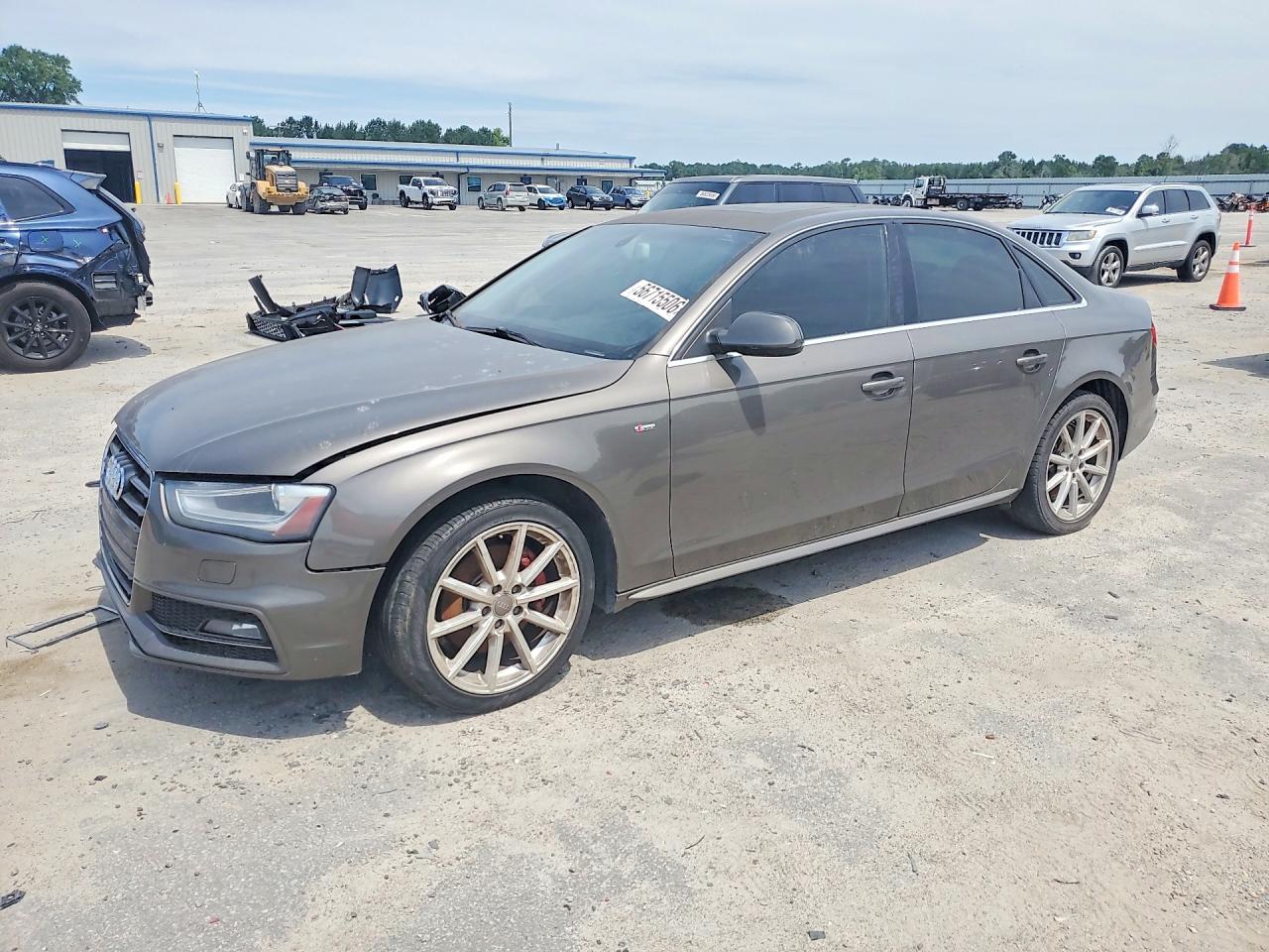 Salvage Audi A4 Image