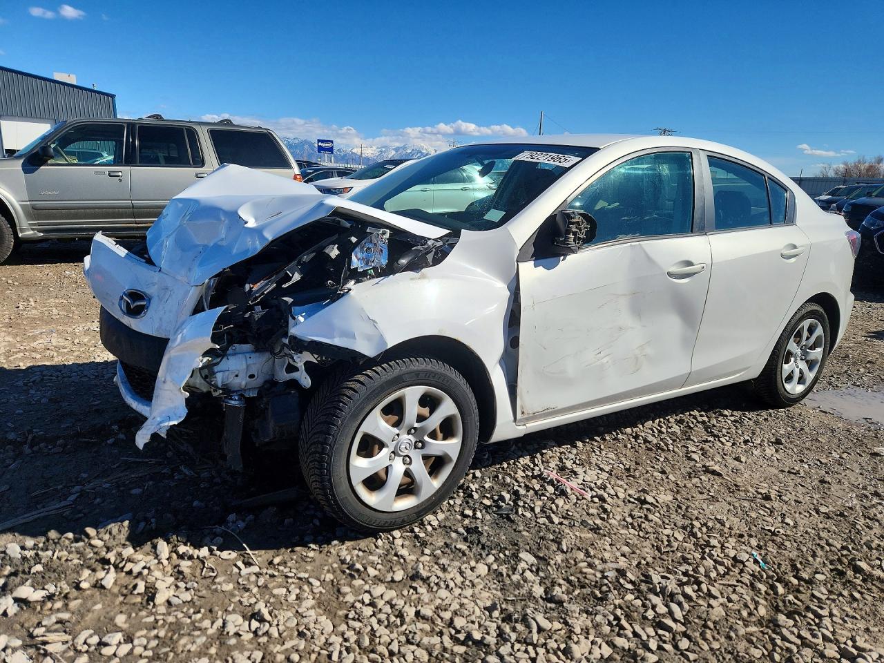 Salvage Mazda 3 Image