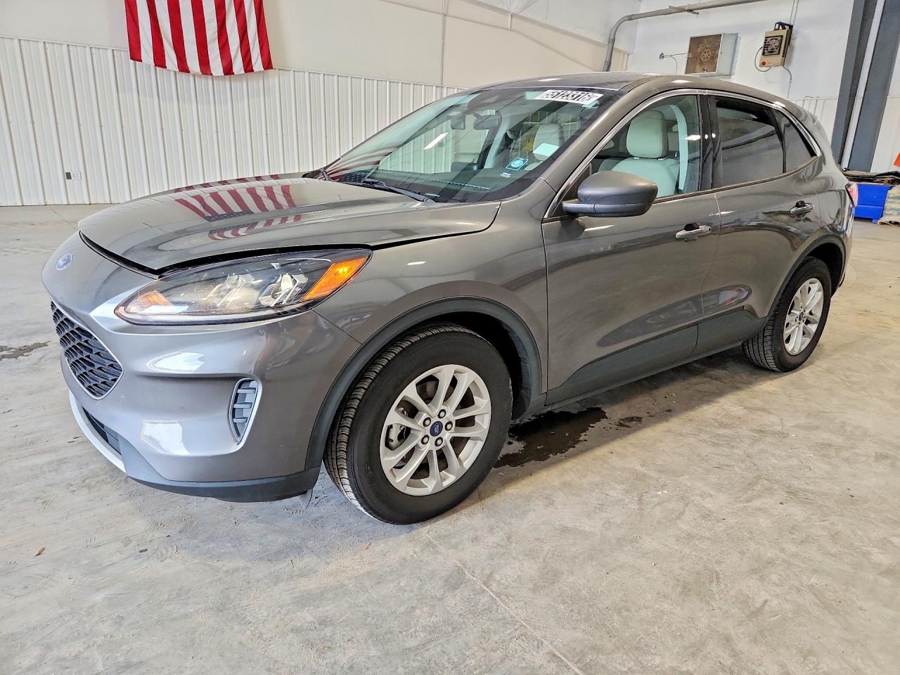 Salvage Ford Escape Image