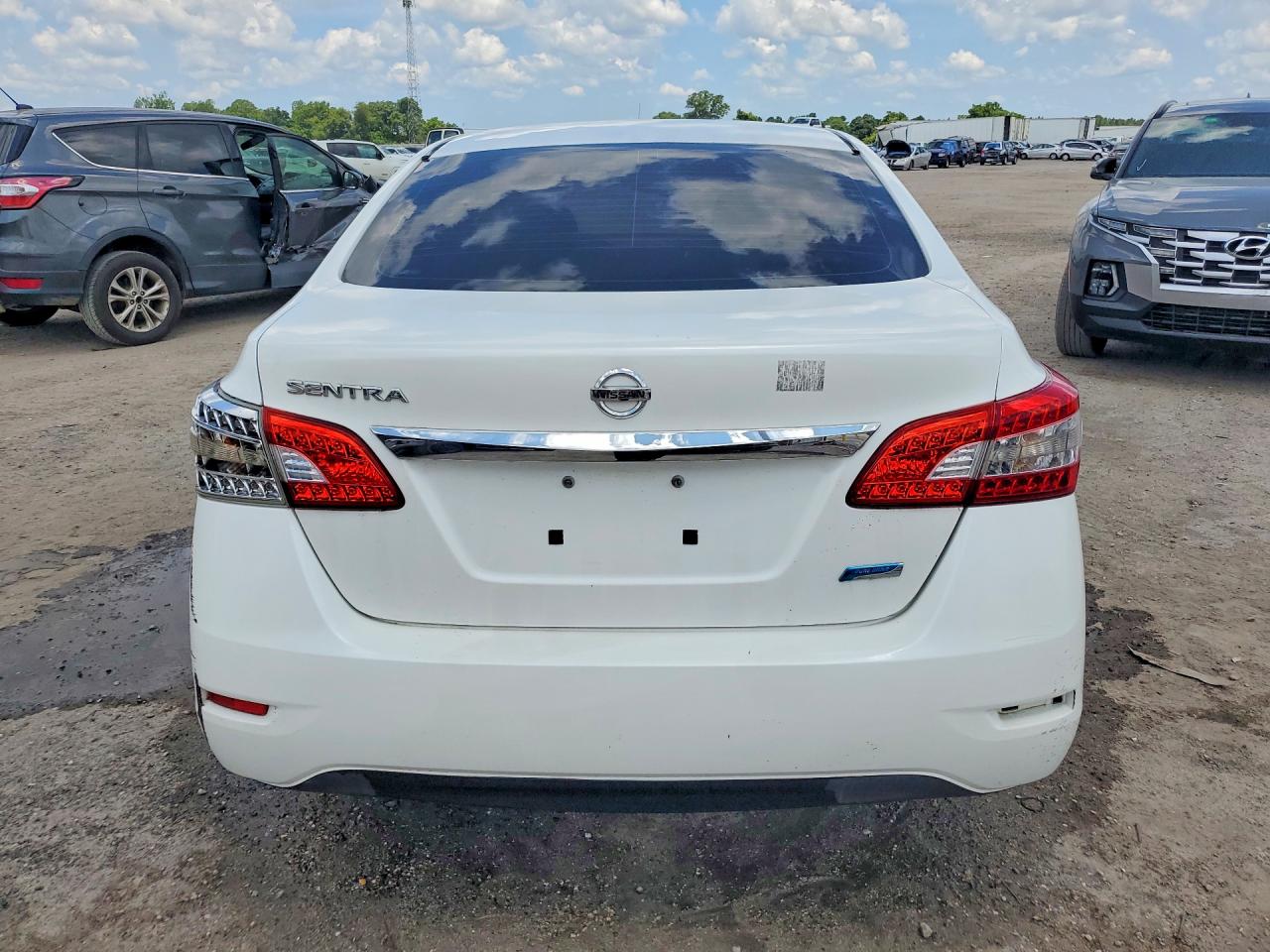 Nissan Sentra S
