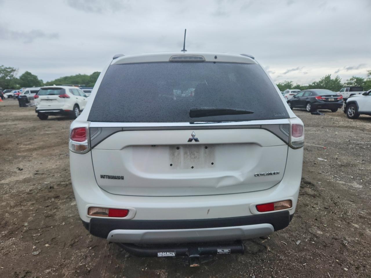Mitsubishi Outlander Se