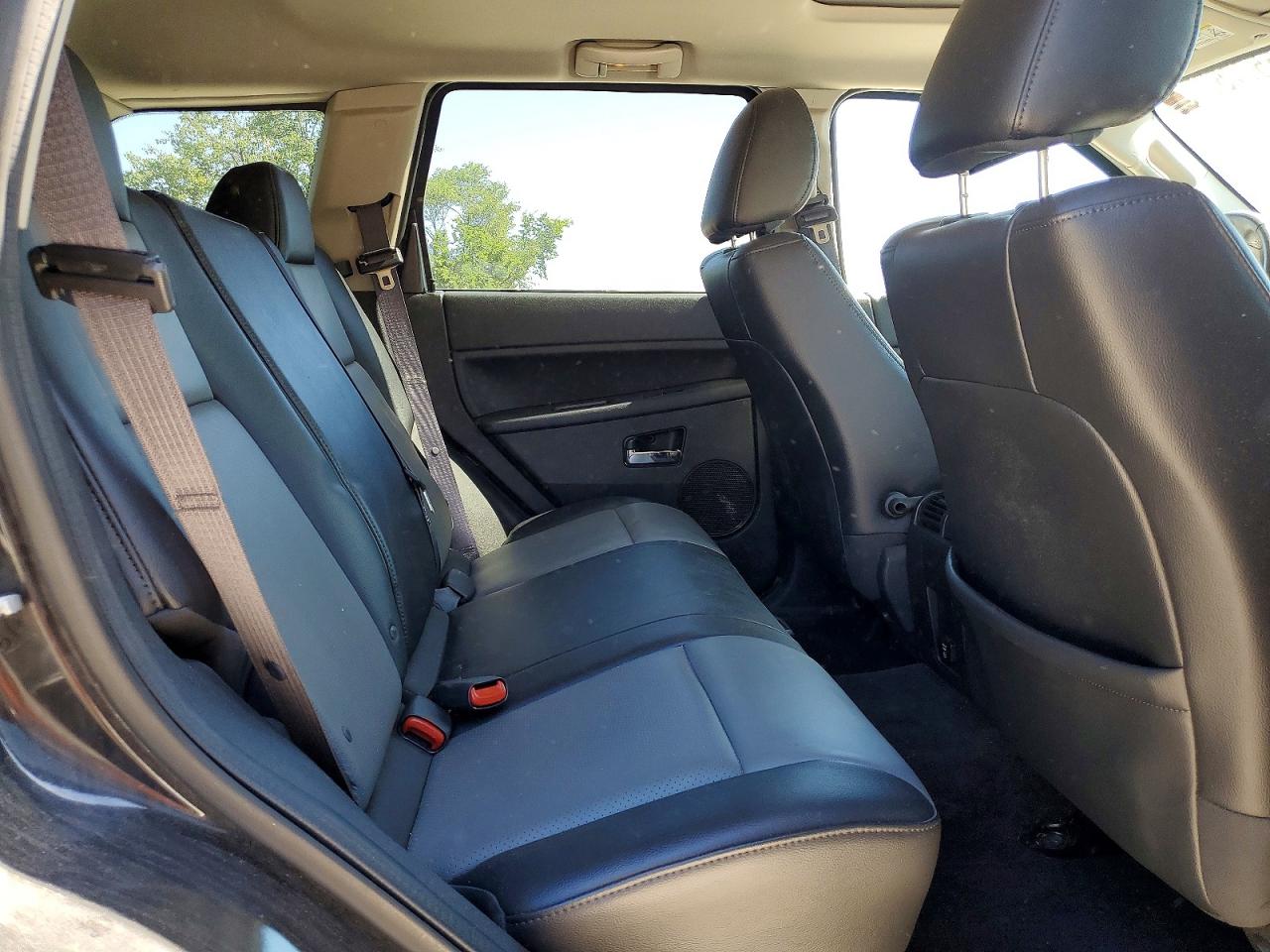 Jeep Cherokee Laredo