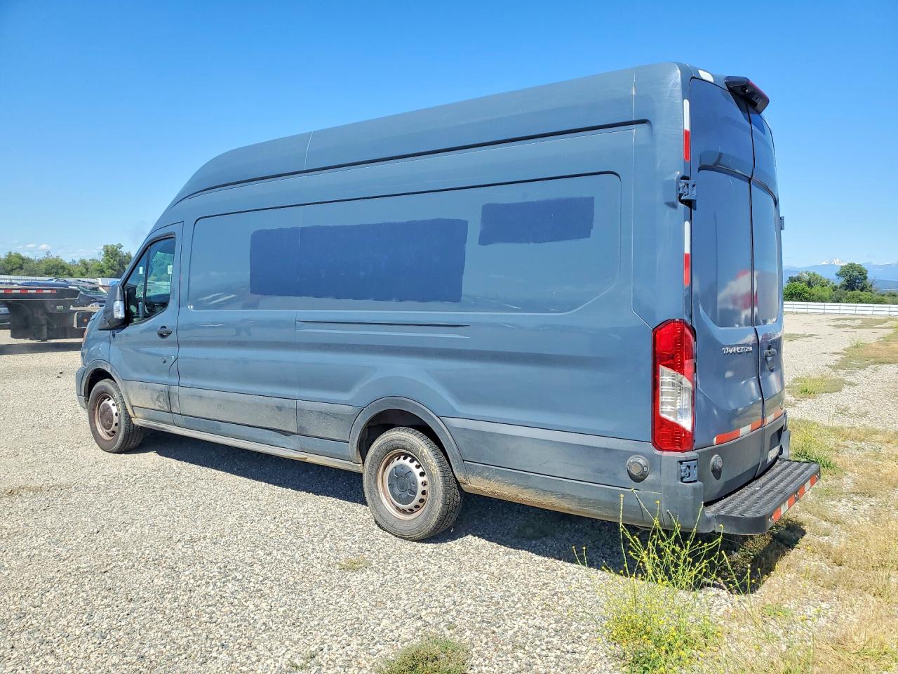Ford Transit T-250