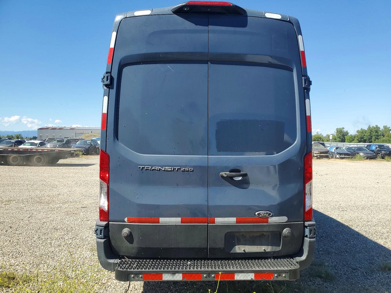 Ford Transit T-250