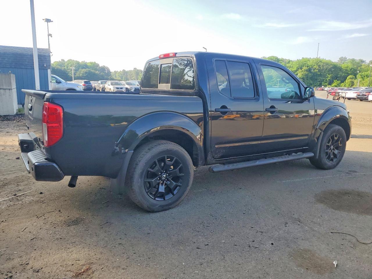 Nissan Frontier Sv