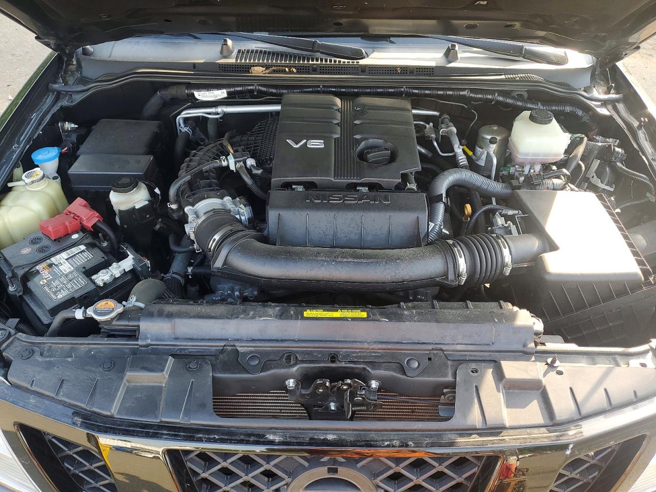 Nissan Frontier Sv