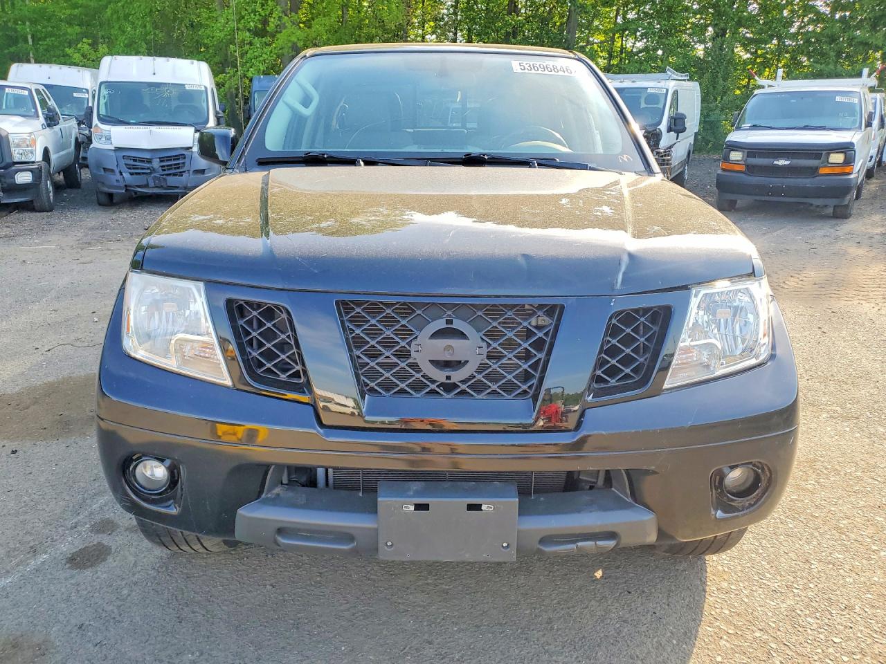 Nissan Frontier Sv
