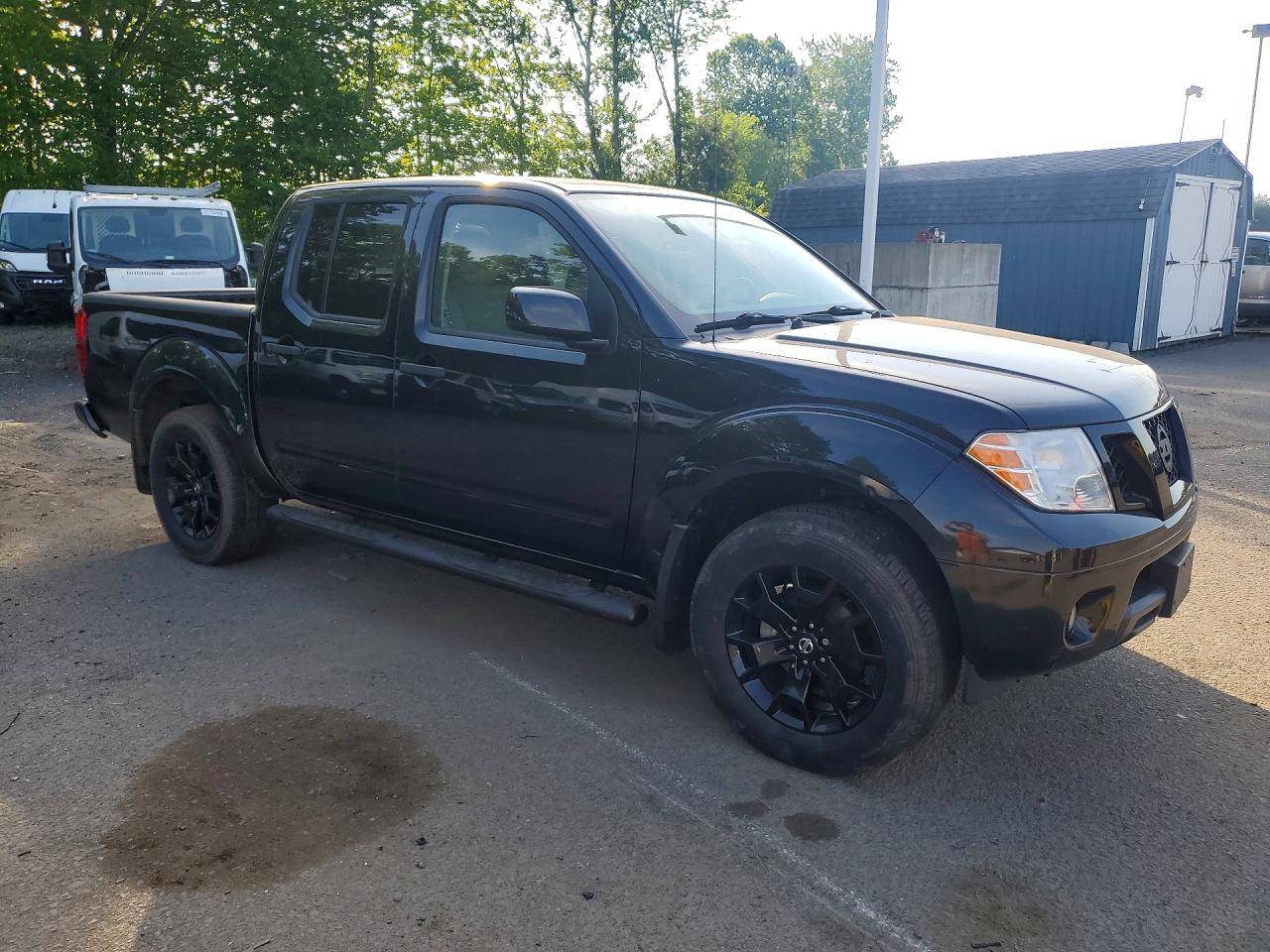 Nissan Frontier Sv